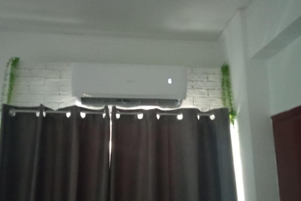V&K Apartment Атина Екстериор снимка